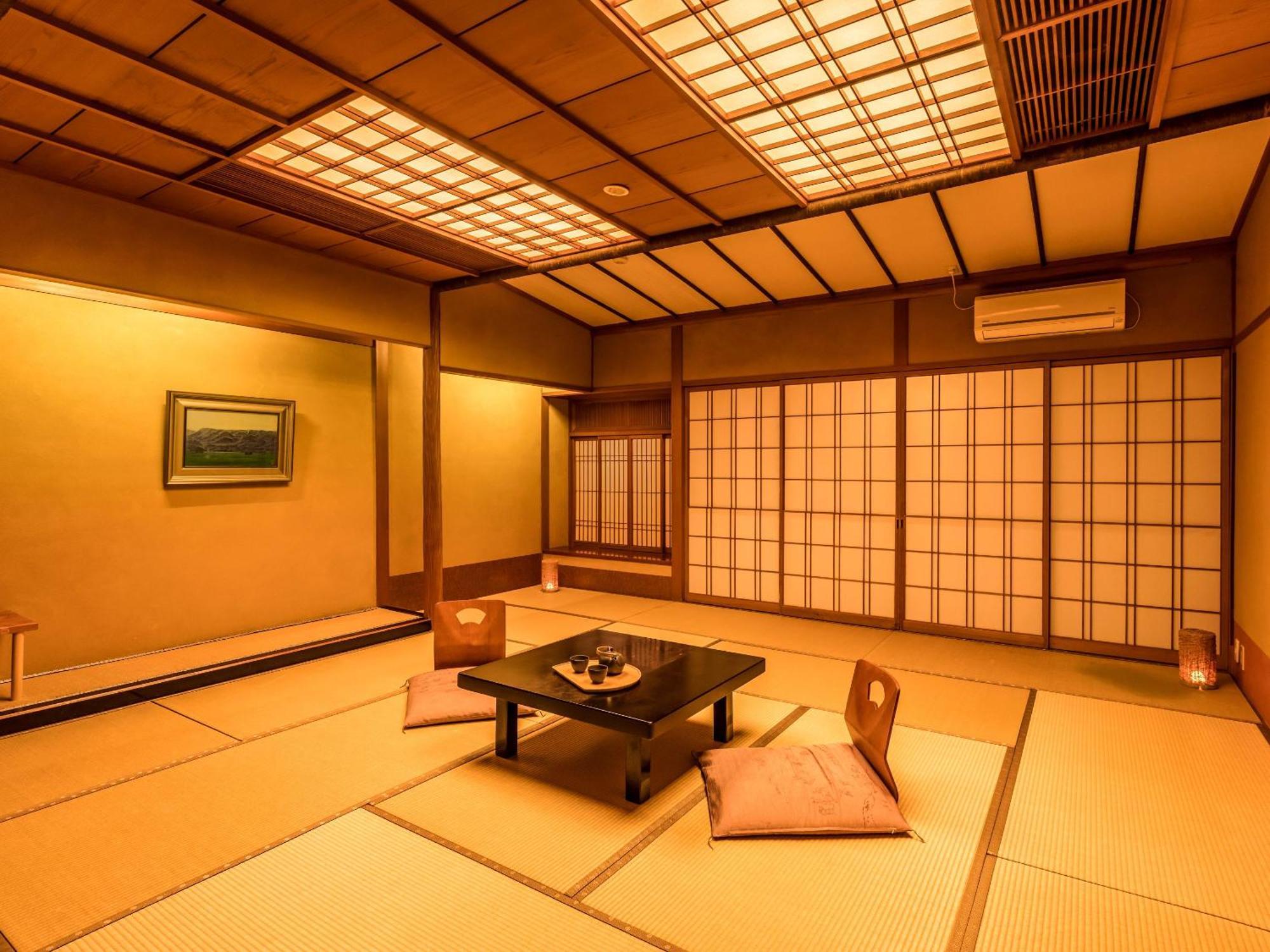 Yukai Resort Yoshinoya Irokuen Kaga  Værelse billede